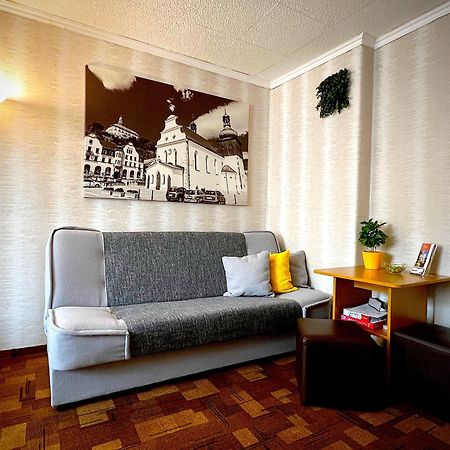 Pod Nachodskym Zamkem Apartment Bagian luar foto