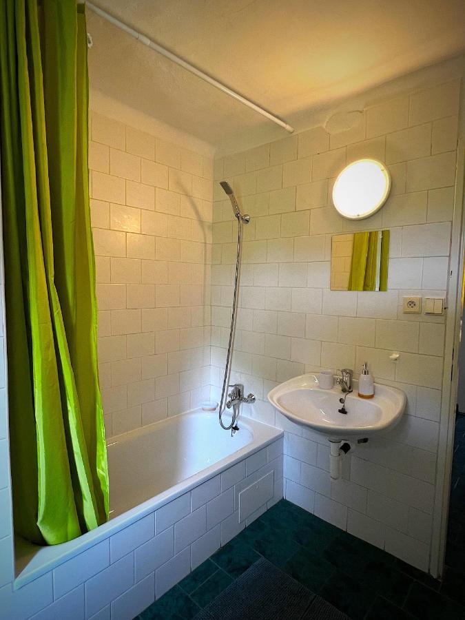 Pod Nachodskym Zamkem Apartment Bagian luar foto